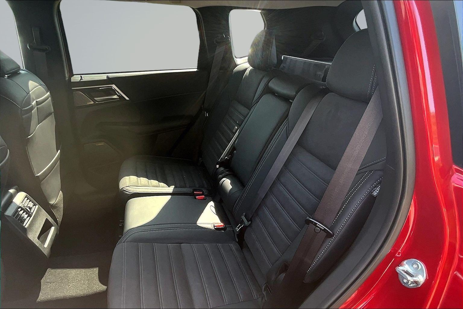 2026 Mitsubishi Outlander SE - Photo 10