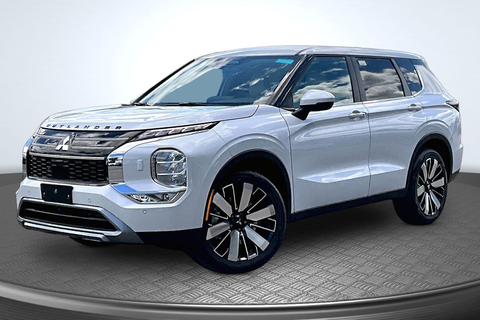 2026 Mitsubishi Outlander SE S-AWC's photo