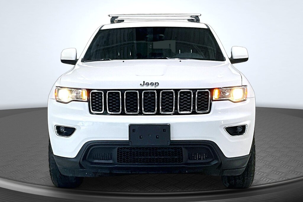 Used 2017 Jeep Grand Cherokee Laredo 4x4 SUV