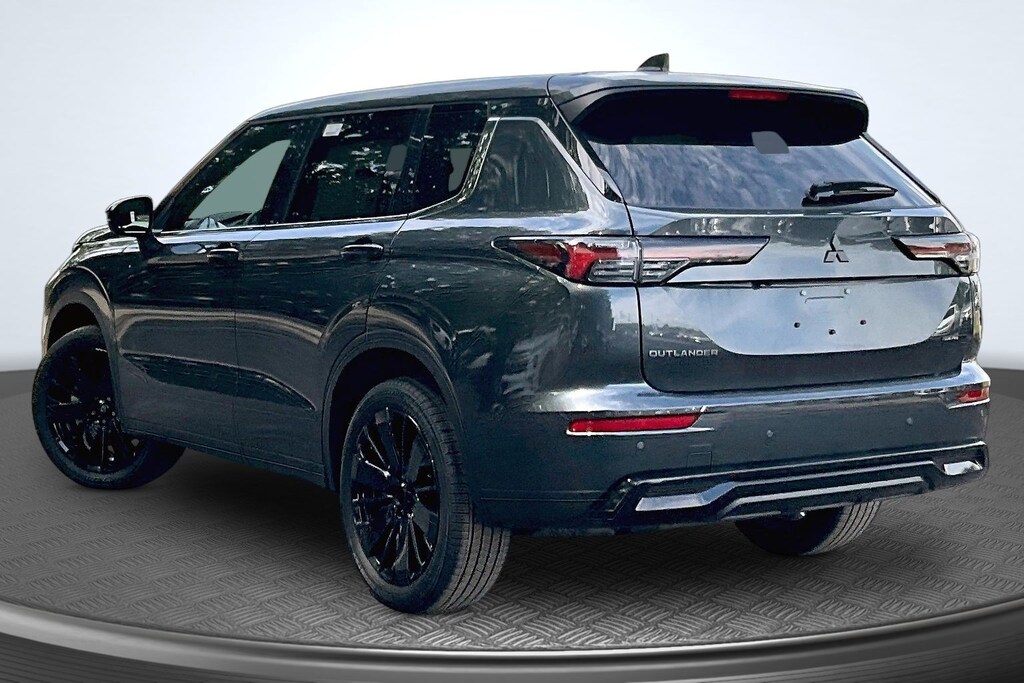 New 2026 Mitsubishi Outlander LE SUV