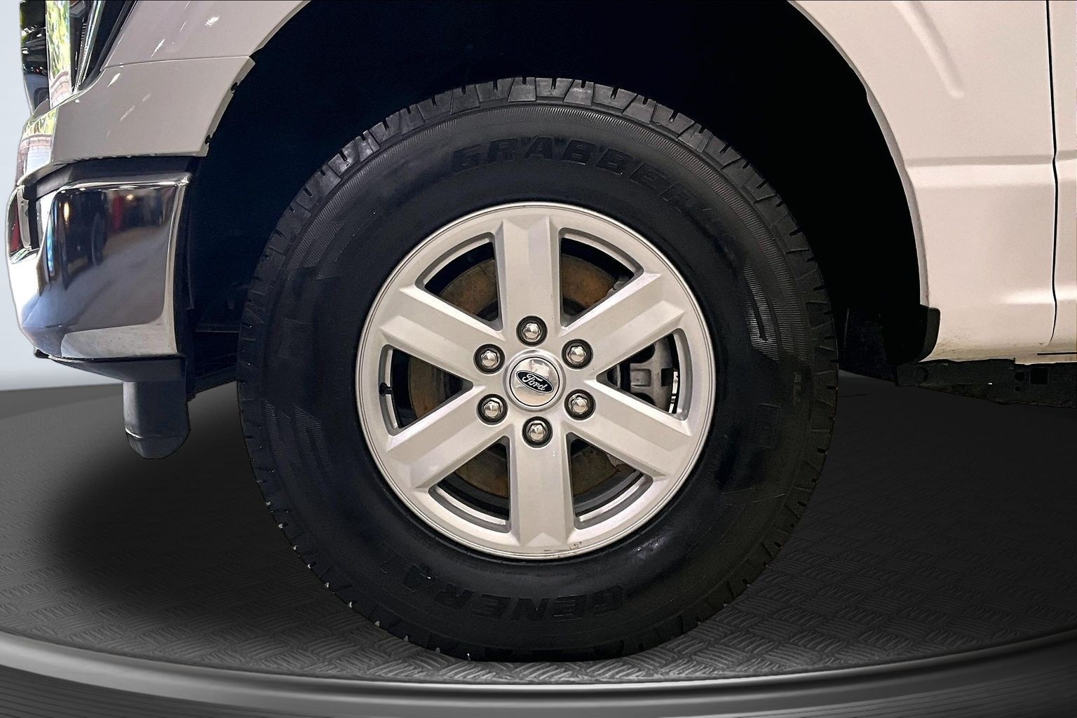 2023 Ford F-150 XLT - Photo 9