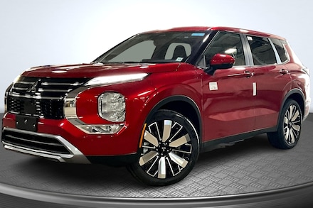 2025 Mitsubishi Outlander SE SUV
