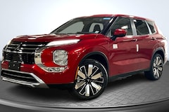 2025 Mitsubishi Outlander SE SUV