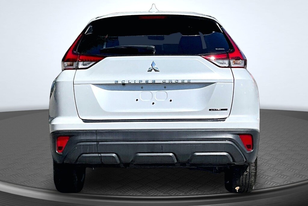 New 2026 Mitsubishi Eclipse Cross LE SUV