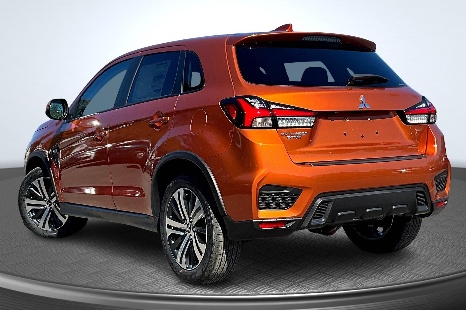 2025 Mitsubishi Outlander Sport ES SE LE photo 3