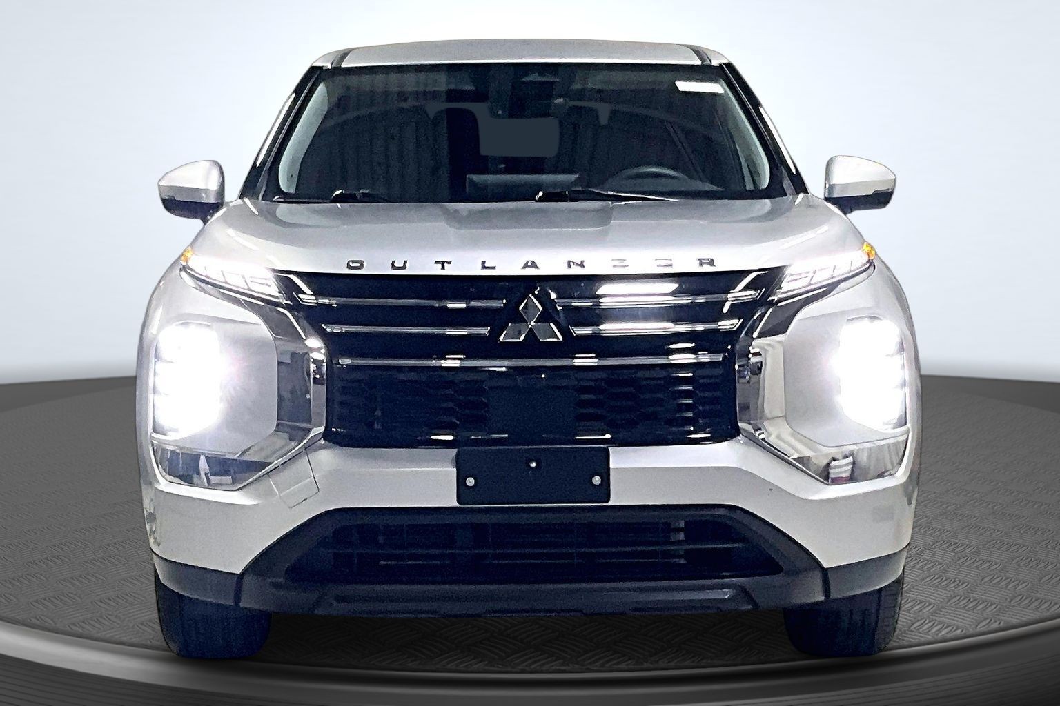 Used 2025 Mitsubishi Outlander ES SUV