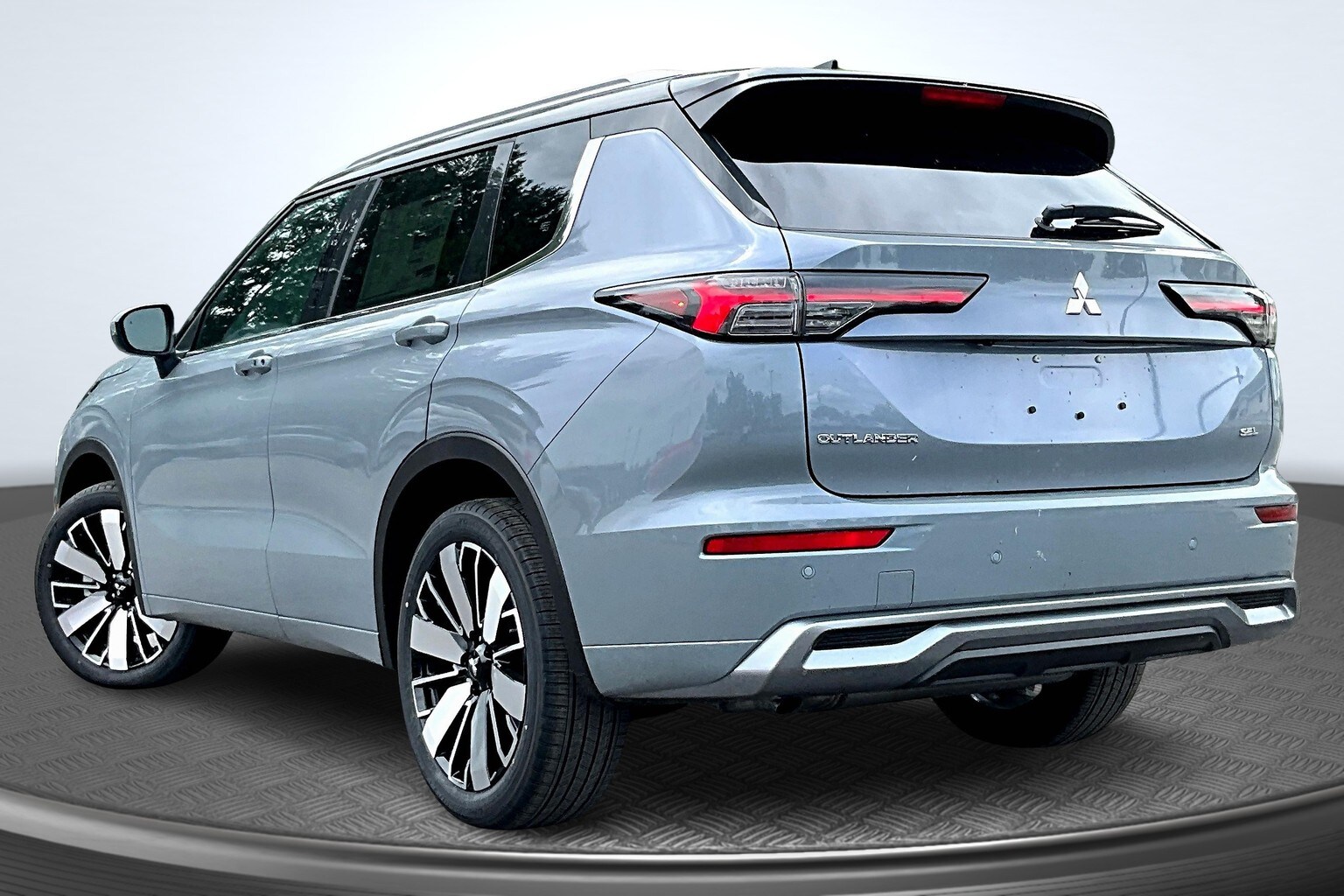 2025 Mitsubishi Outlander SEL GT photo 3