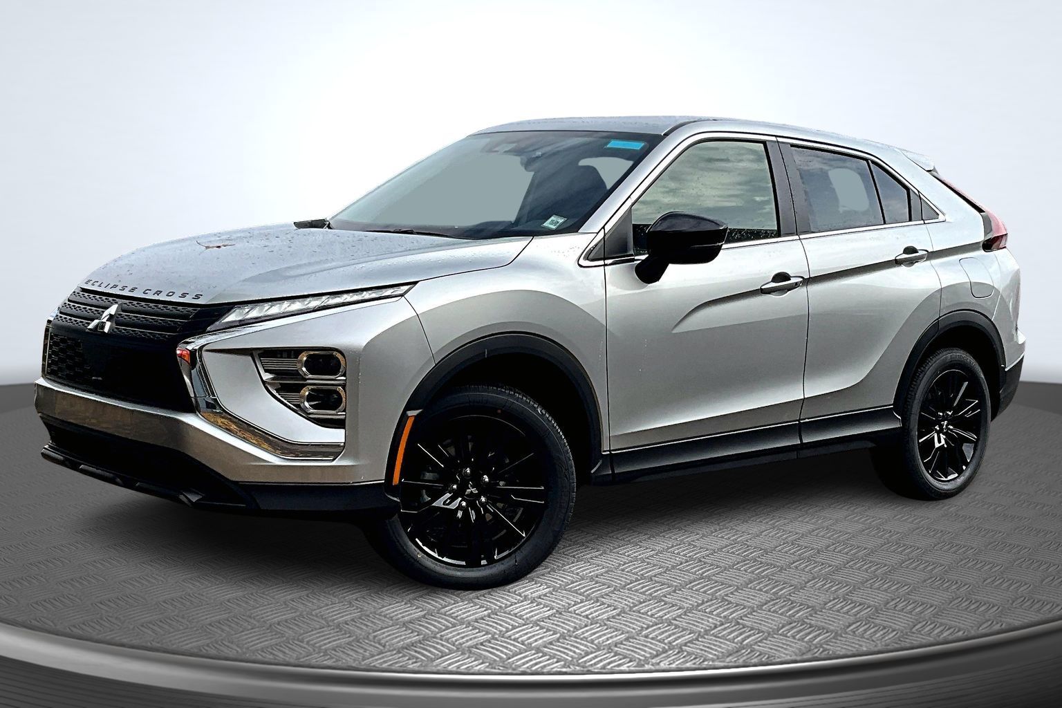 2026 Mitsubishi Eclipse Cross LE's photo