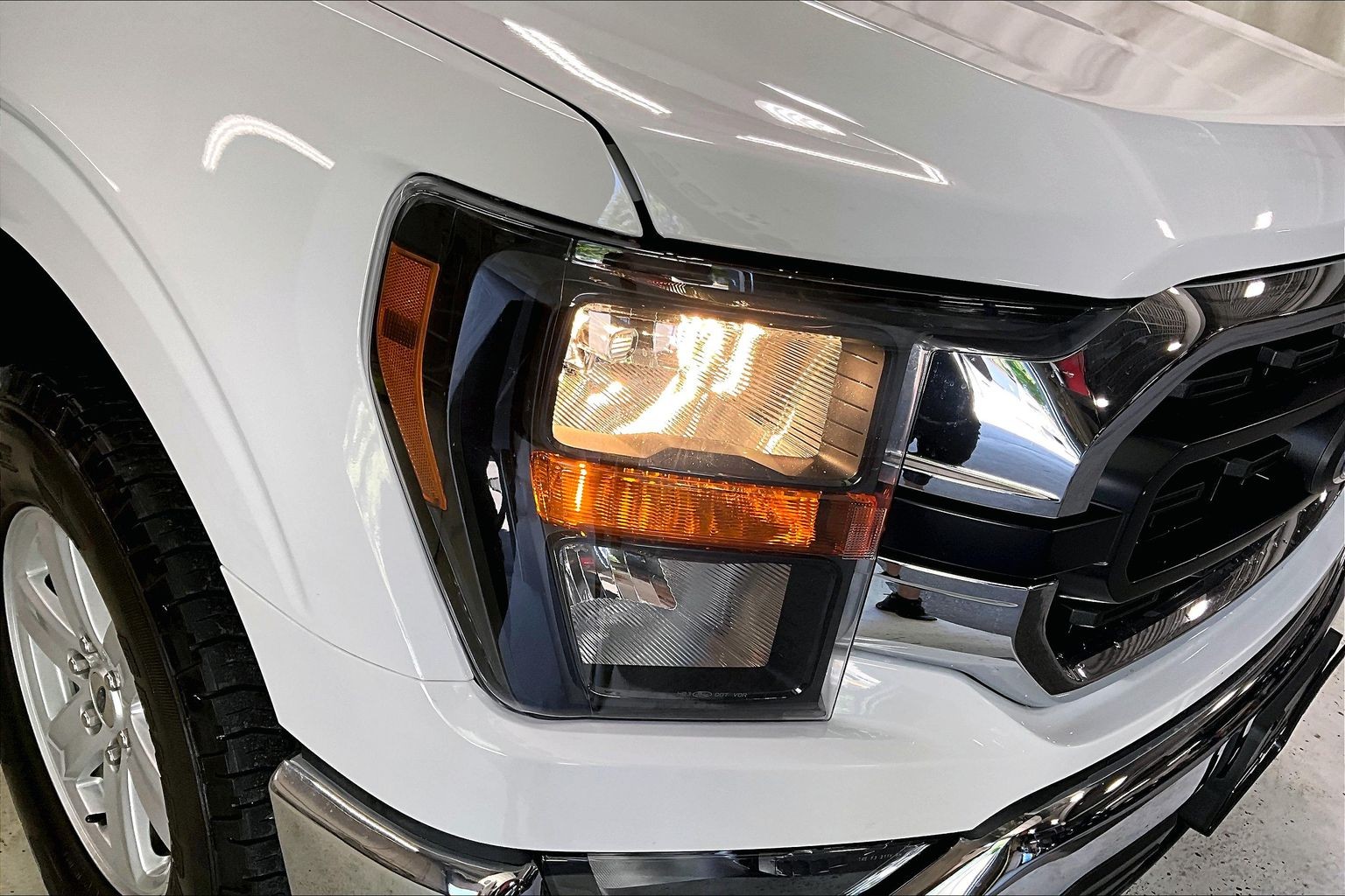 2023 Ford F-150 XLT - Photo 32