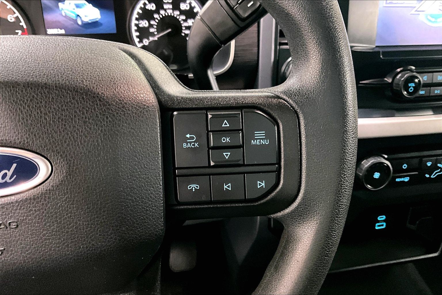2023 Ford F-150 XLT - Photo 21