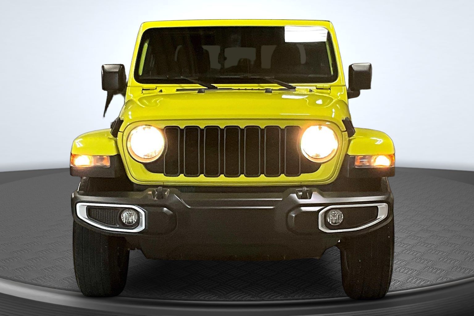 Used 2024 Jeep Gladiator Sport Truck Crew Cab