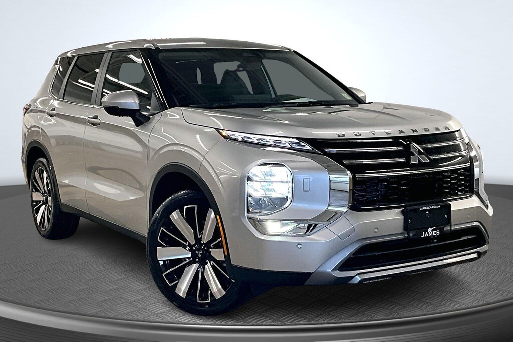 New 2026 Mitsubishi Outlander SE SUV