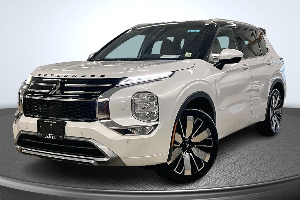 New 2026 Mitsubishi Outlander SEL SUV