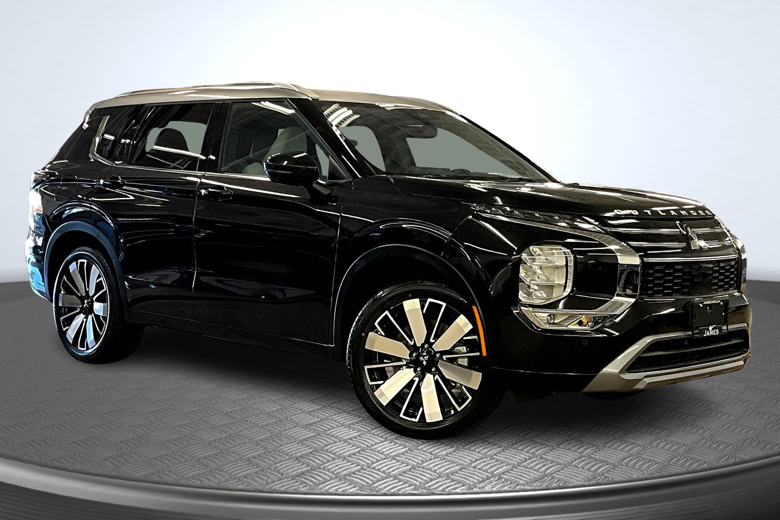 2025 Mitsubishi Outlander SEL GT photo 2