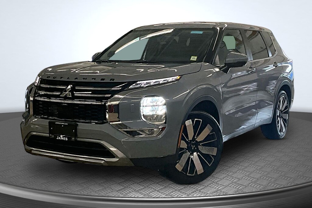 New 2026 Mitsubishi Outlander SE SUV
