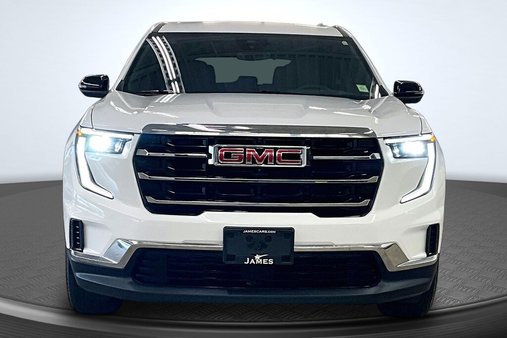 Used 2025 GMC Acadia Elevation SUV