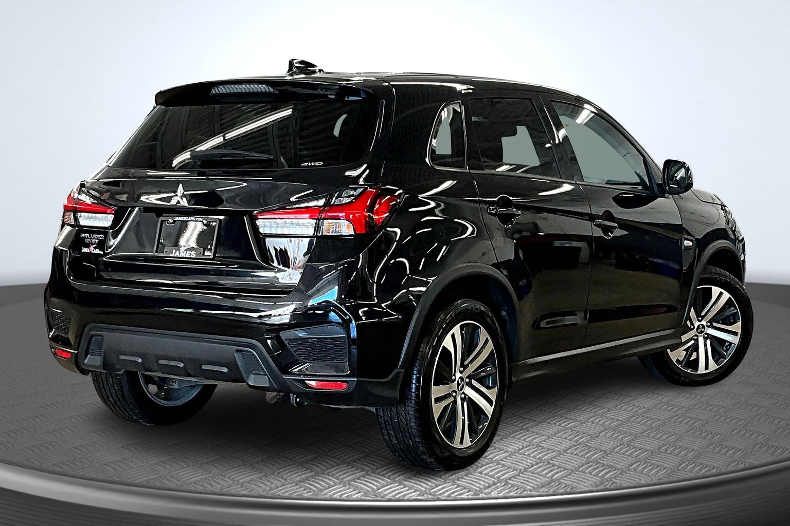 2024 Mitsubishi Outlander Sport ES LE SE photo 2