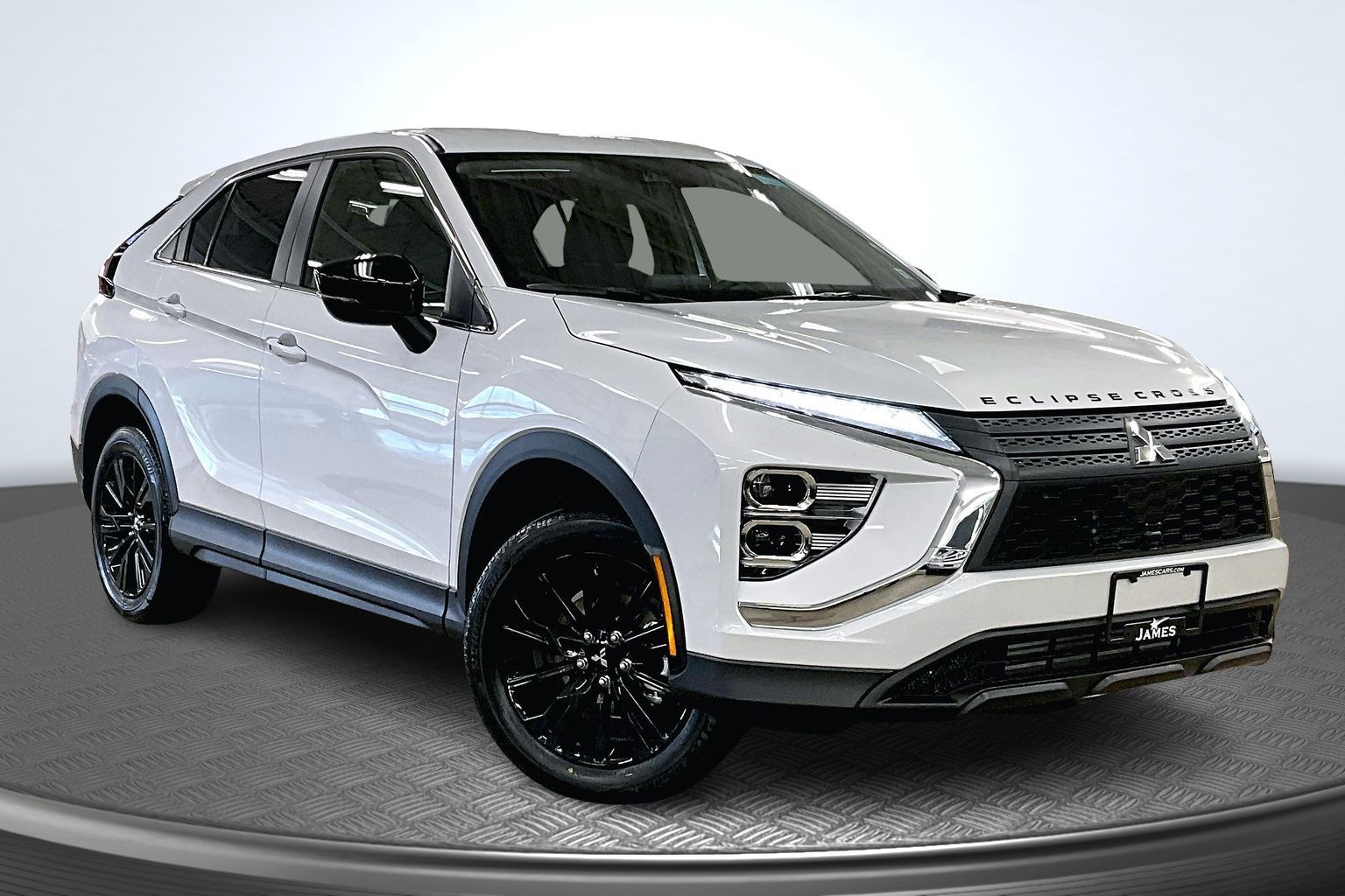 2026 Mitsubishi Eclipse Cross LE Ralliart photo 2