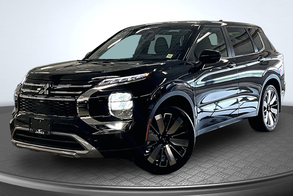New 2026 Mitsubishi Outlander SE SUV