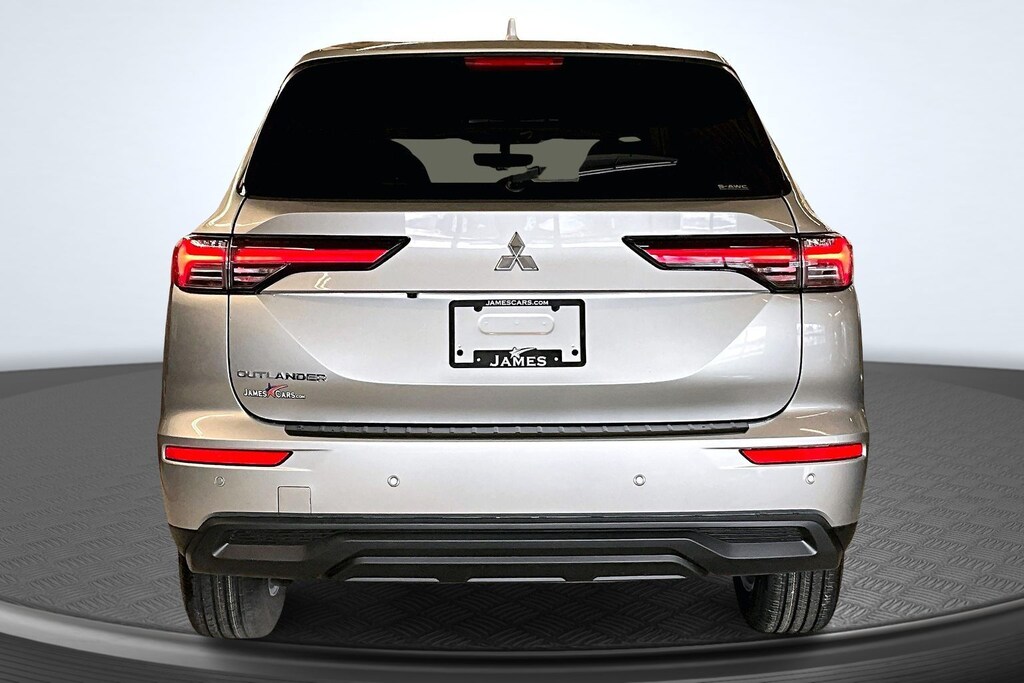 New 2026 Mitsubishi Outlander ES SUV