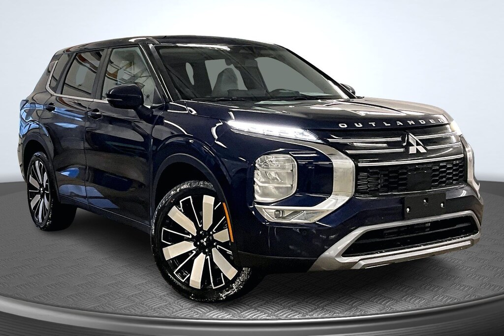 New 2026 Mitsubishi Outlander SE SUV