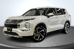 2025 Mitsubishi Outlander PHEV SE SUV