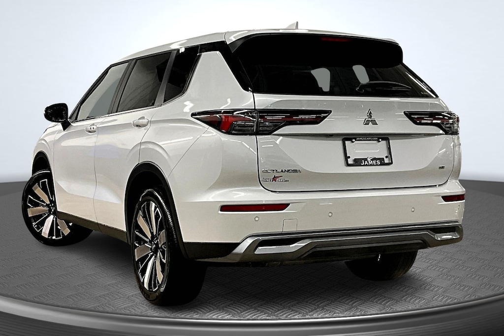 New 2025 Mitsubishi Outlander SUV