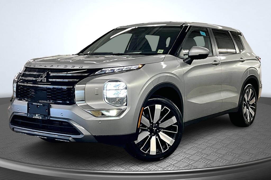 New 2026 Mitsubishi Outlander SE SUV