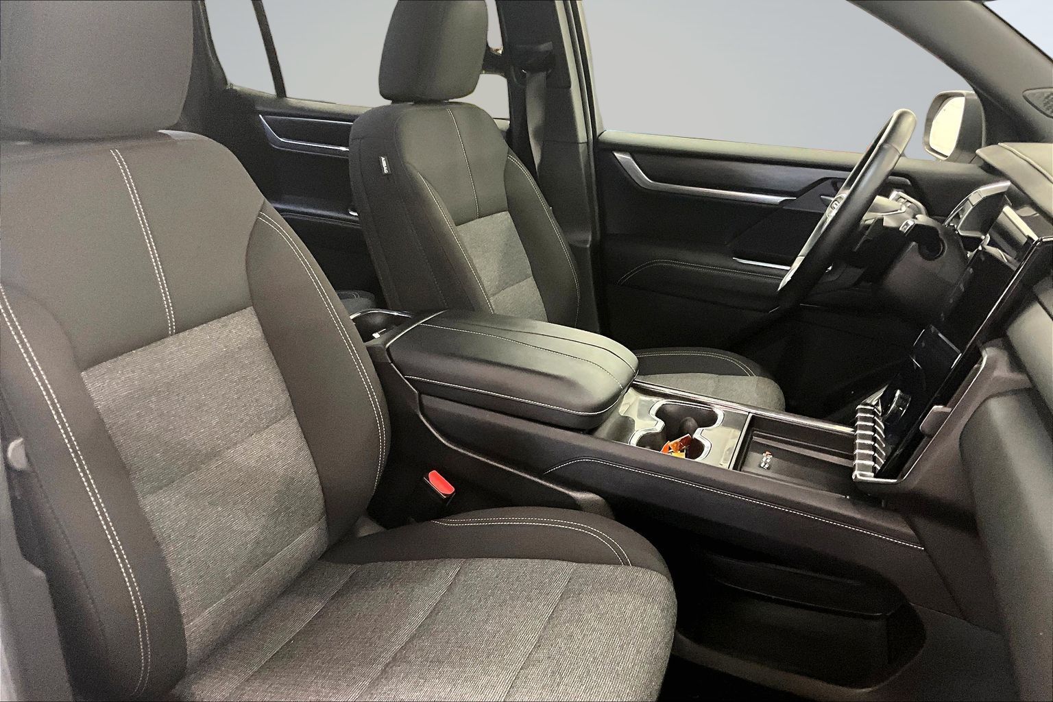 2025 GMC Acadia Elevation - Photo 8