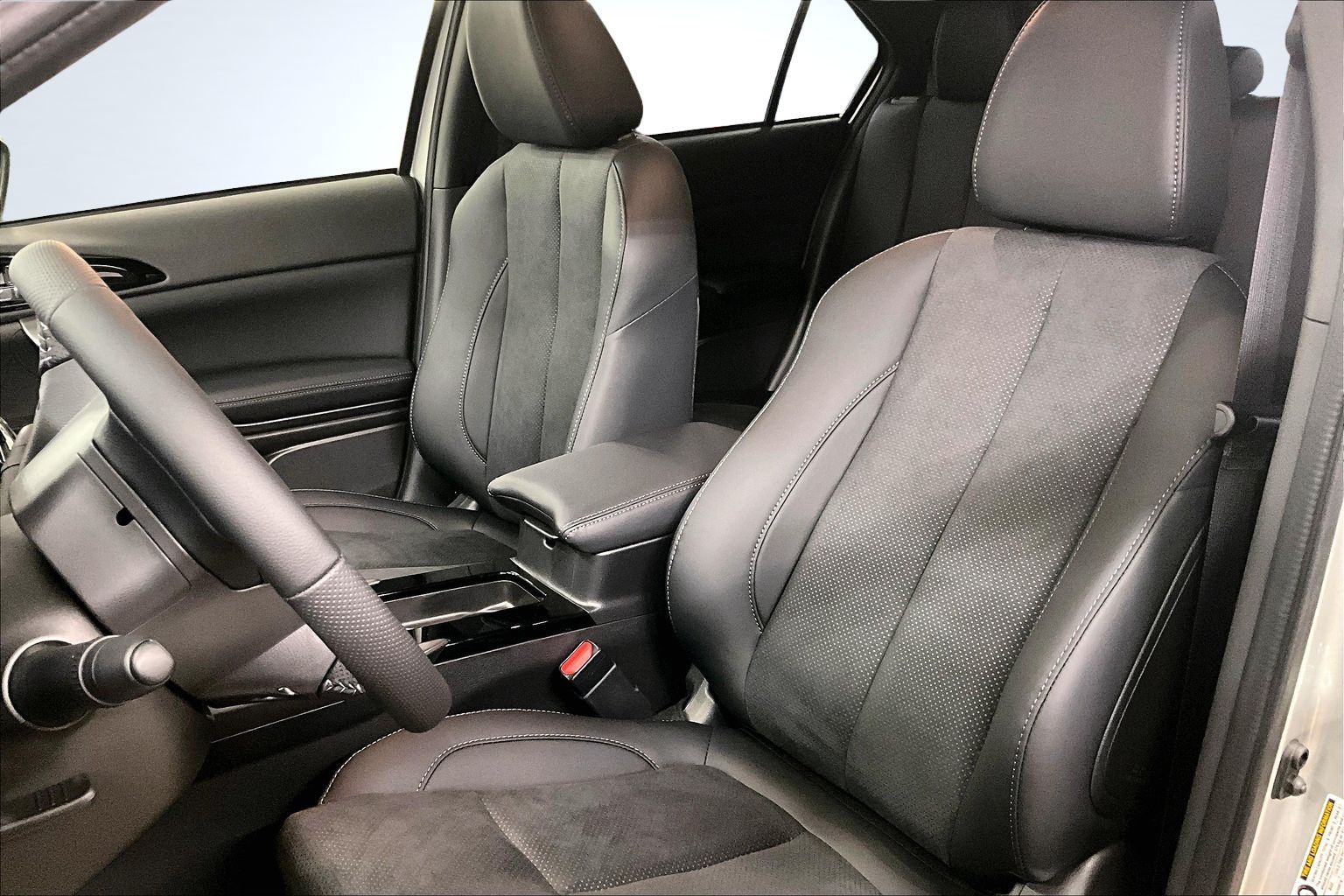 2026 Mitsubishi Eclipse Cross Black Edition - Photo 8