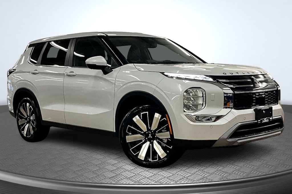 New 2025 Mitsubishi Outlander SUV