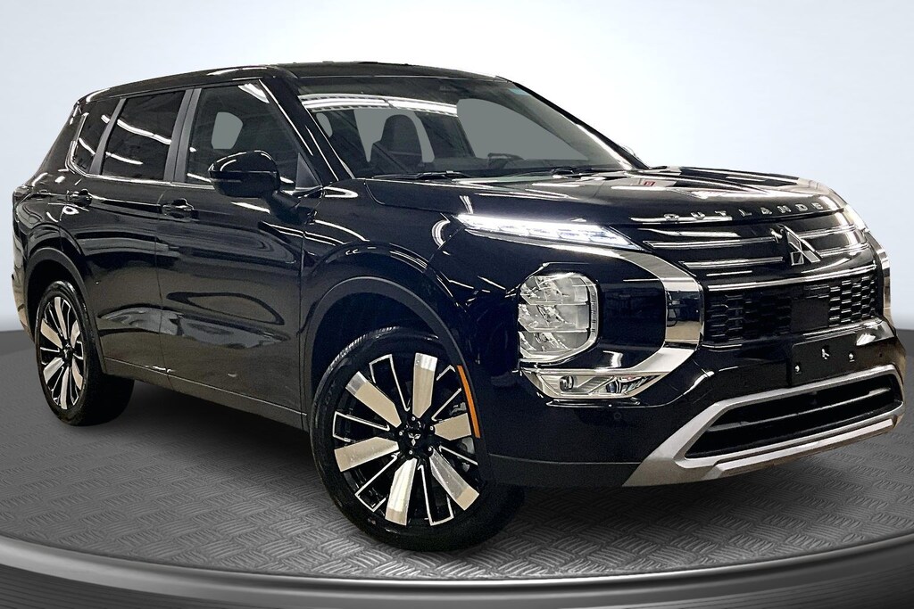New 2026 Mitsubishi Outlander SE SUV