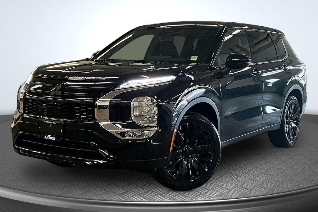 New 2026 Mitsubishi Outlander LE SUV