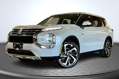 2025 Mitsubishi Outlander PHEV SE SUV