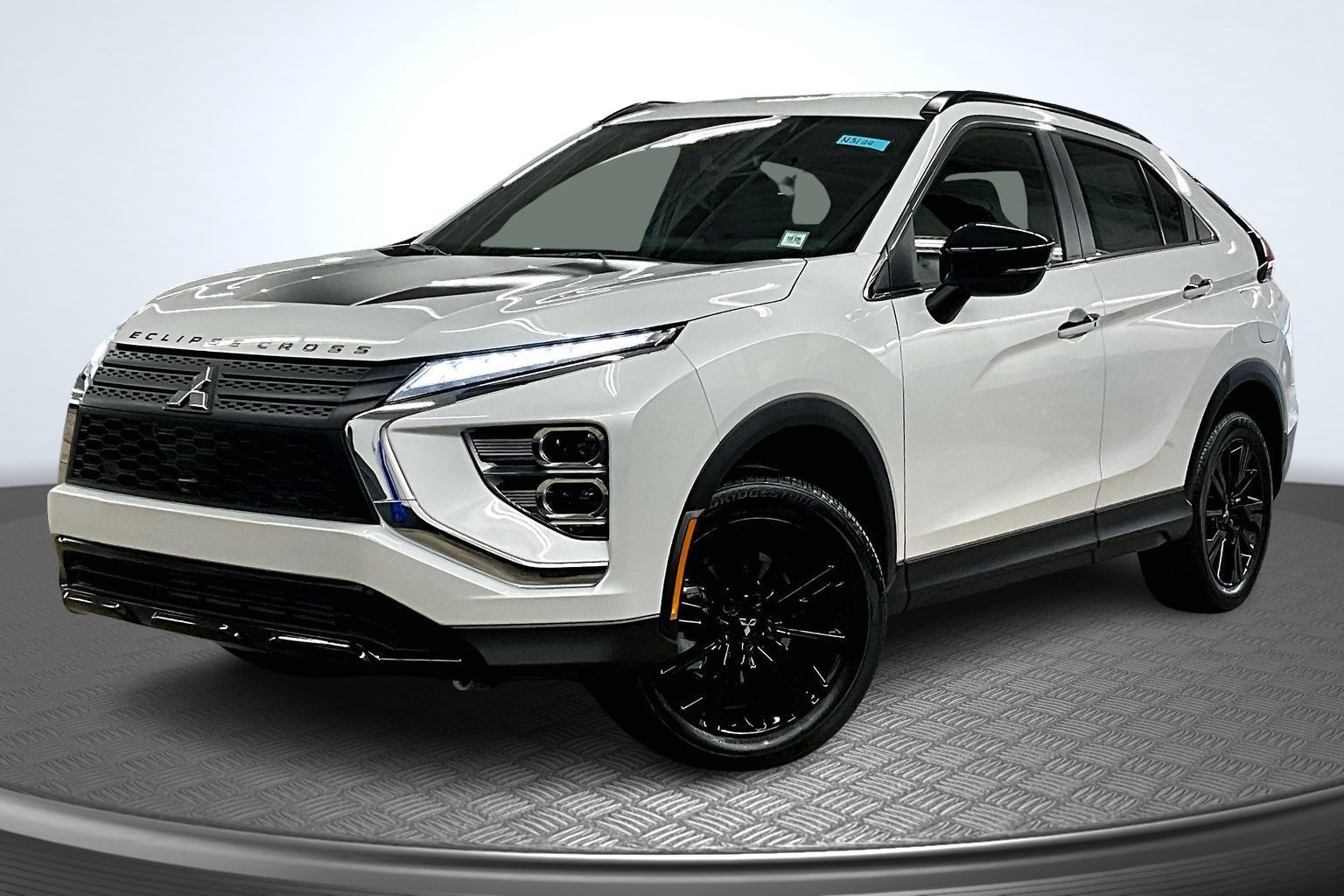 2026 Mitsubishi Eclipse Cross Black Edition's photo