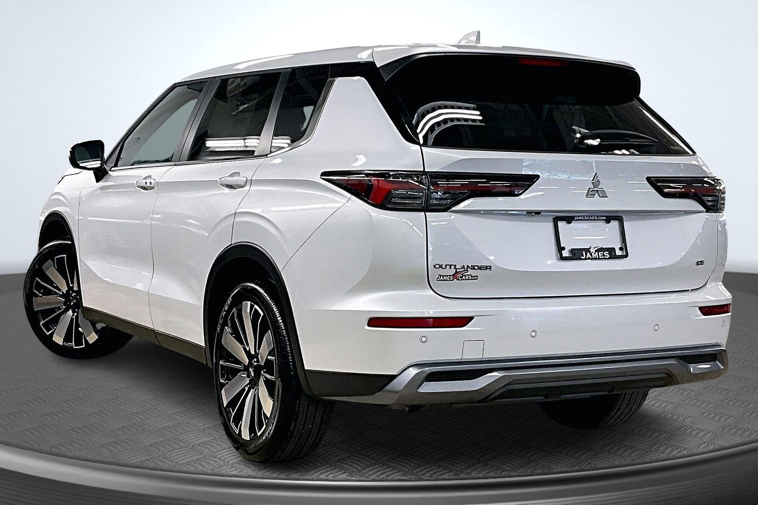 New 2026 Mitsubishi Outlander SE SUV