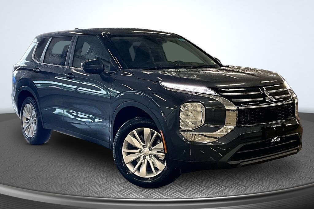 New 2026 Mitsubishi Outlander ES SUV