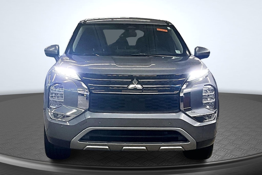 Used 2022 Mitsubishi Outlander CUV