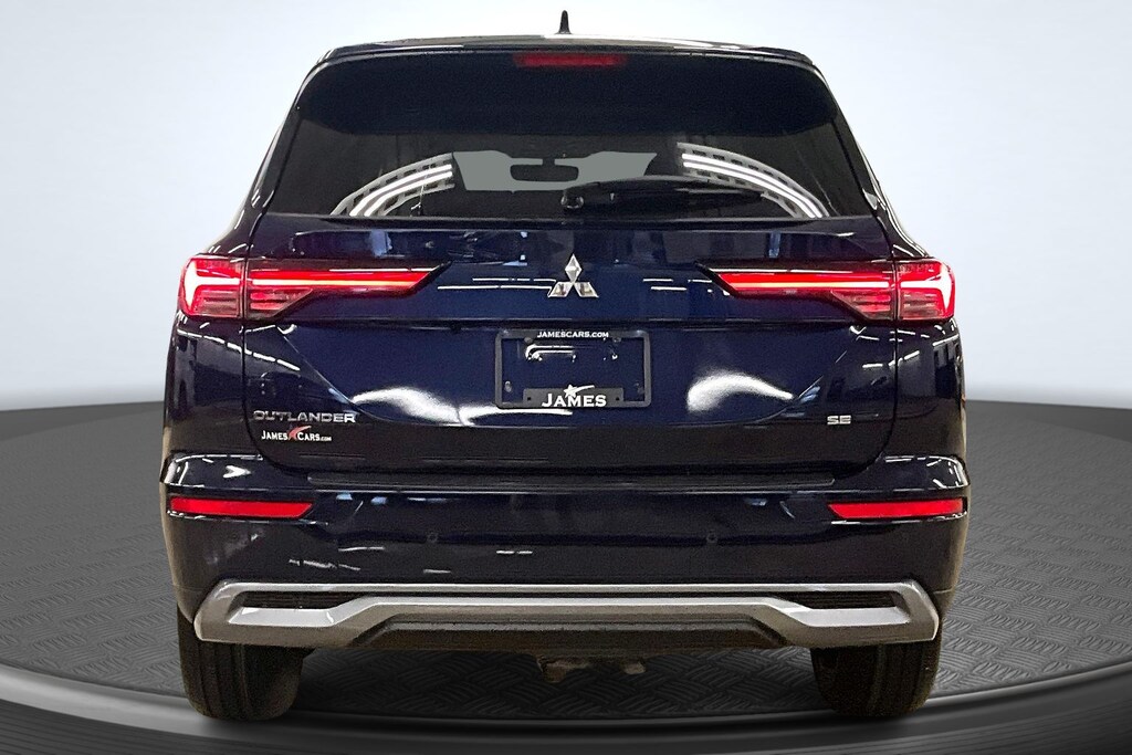 New 2026 Mitsubishi Outlander SE SUV