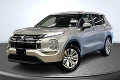 2026 Mitsubishi Outlander ES SUV