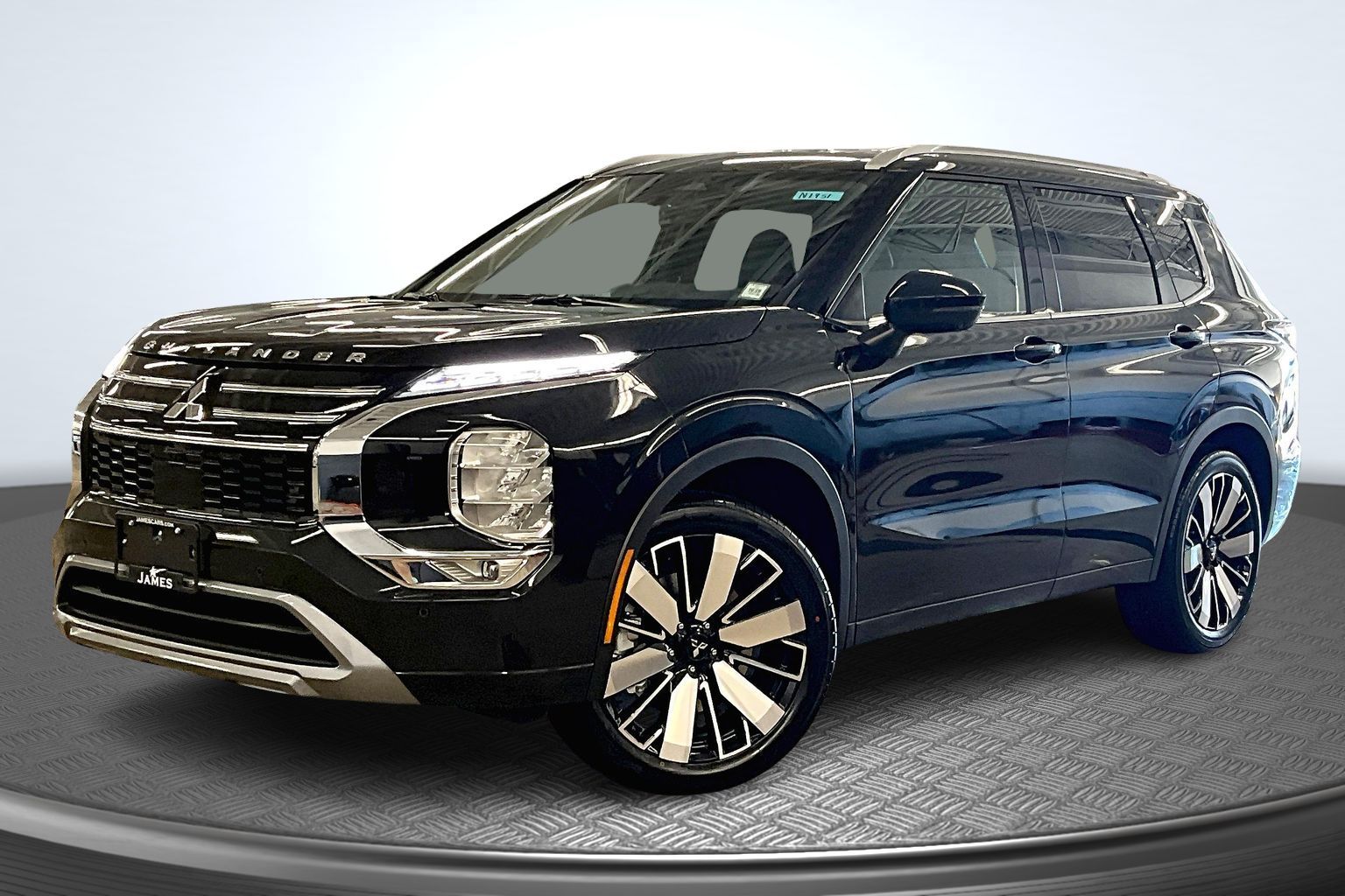 2025 Mitsubishi Outlander SEL's photo