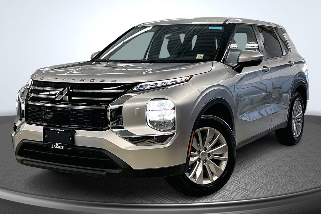 New 2026 Mitsubishi Outlander ES SUV