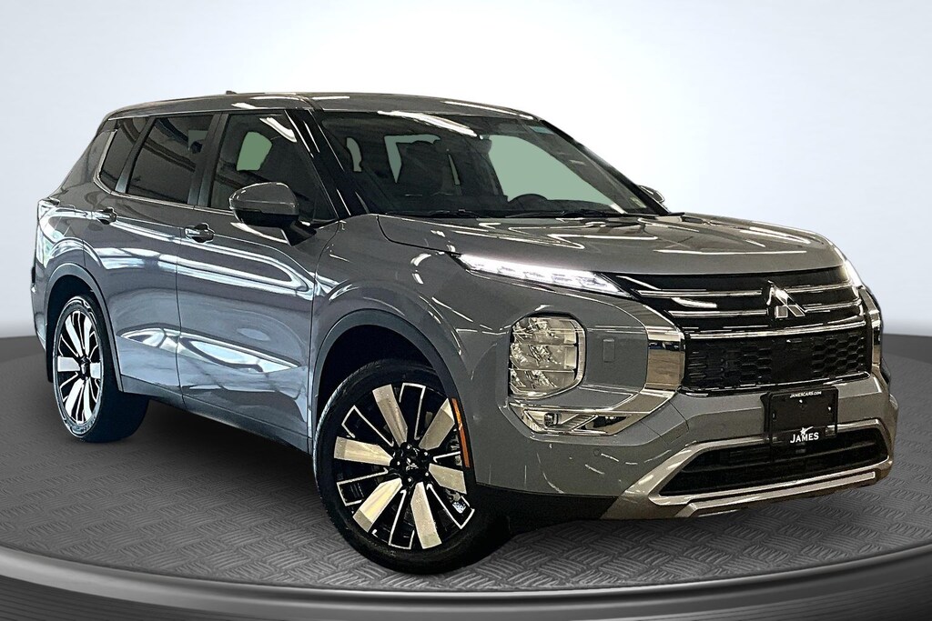 New 2026 Mitsubishi Outlander SE SUV