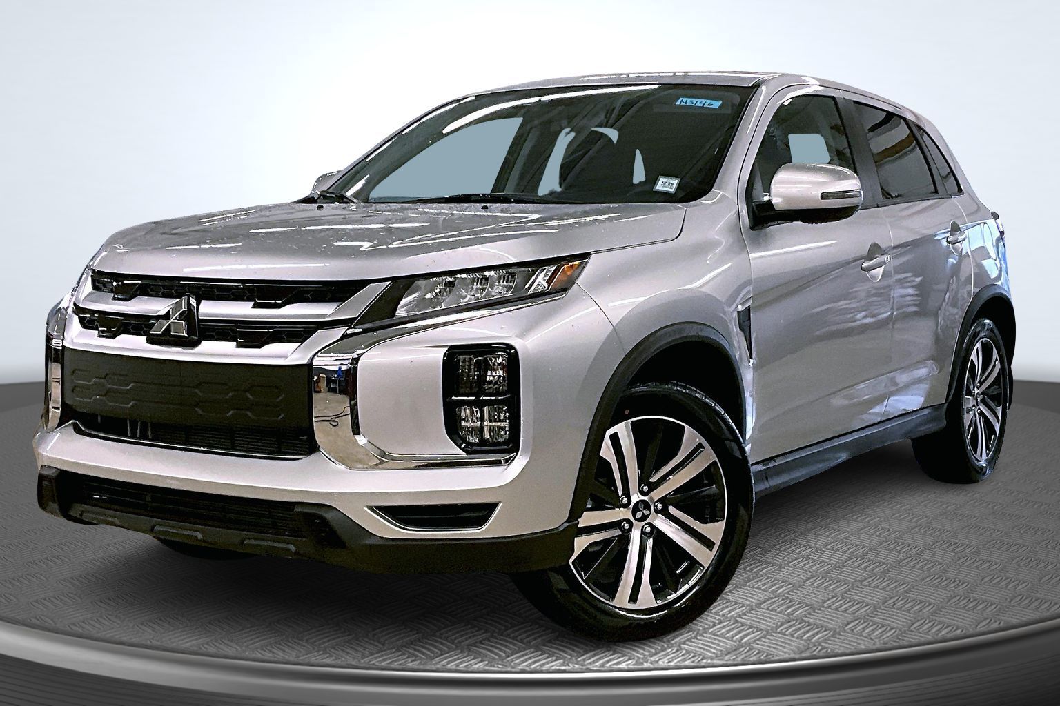 2026 Mitsubishi Outlander Sport SE's photo