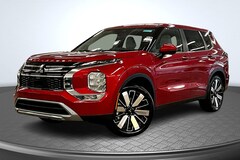 2025 Mitsubishi Outlander SE SUV