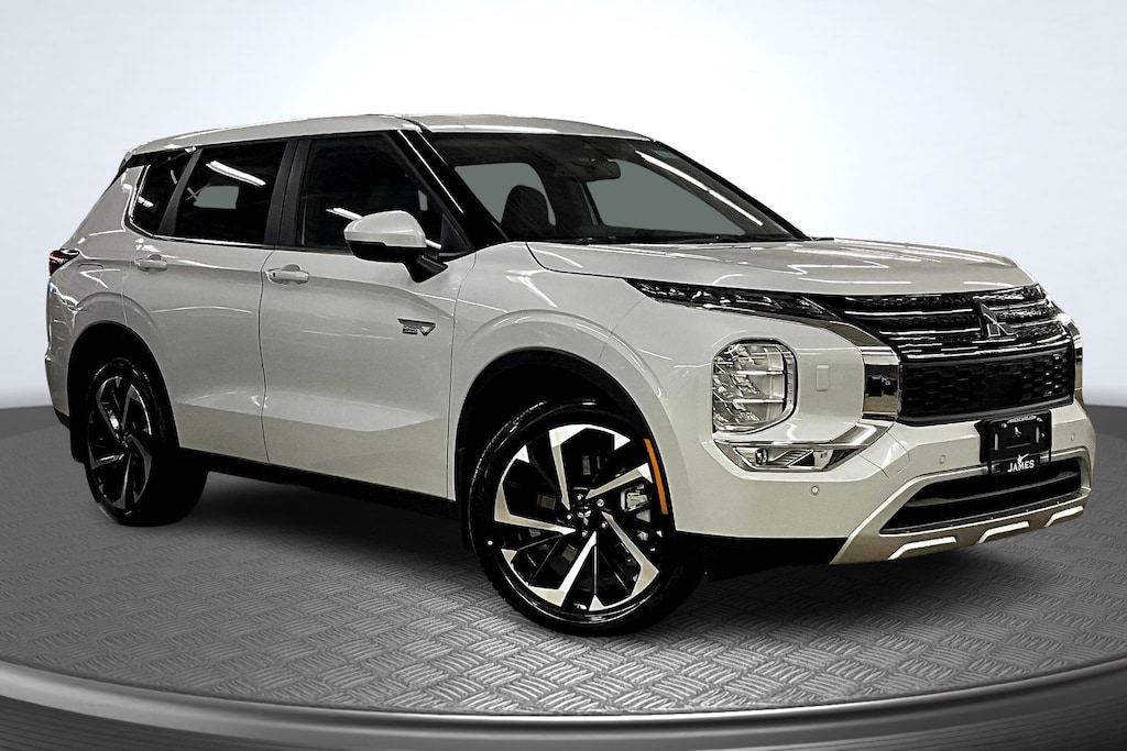 New 2025 Mitsubishi Outlander PHEV SE SUV