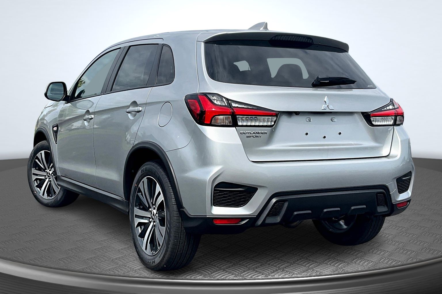 2025 Mitsubishi Outlander Sport ES SE LE photo 3