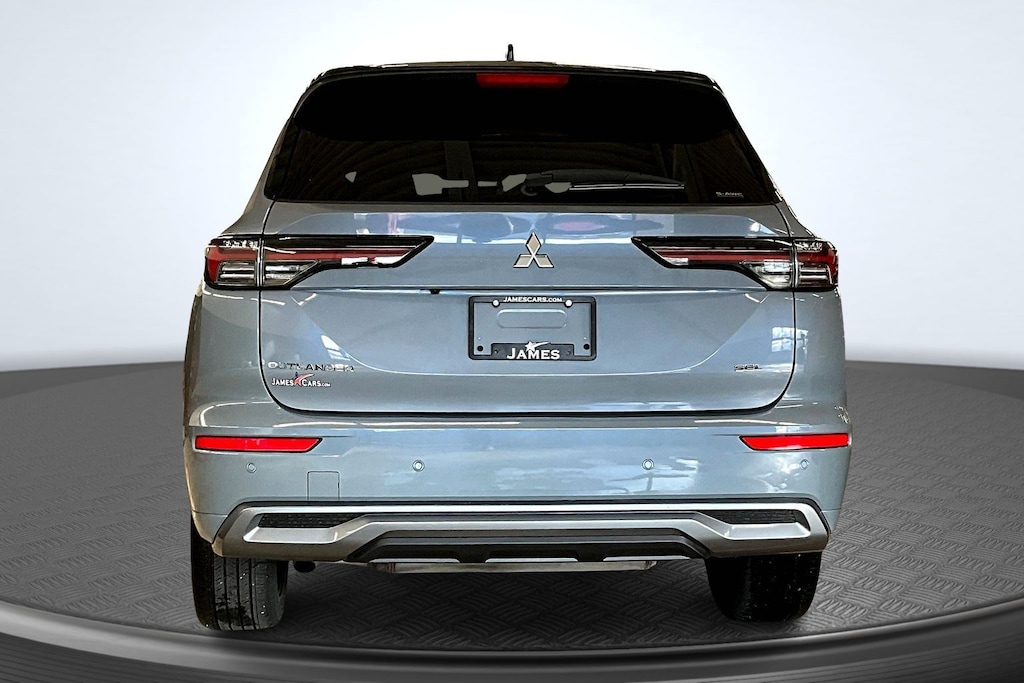 New 2025 Mitsubishi Outlander  SUV