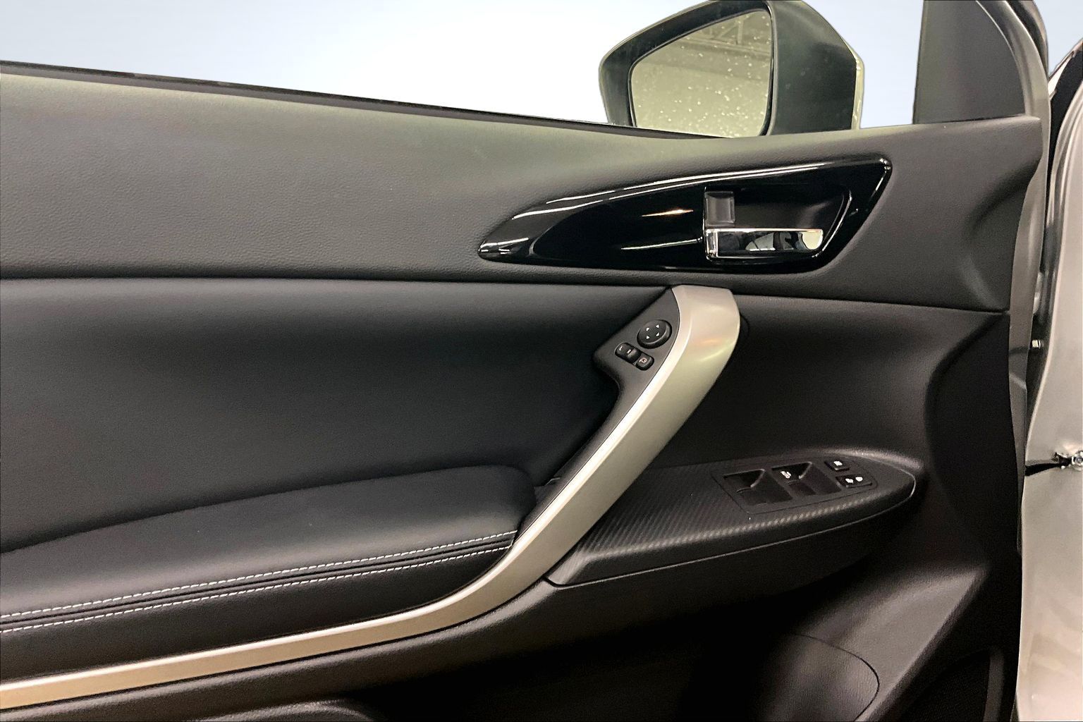 2026 Mitsubishi Eclipse Cross SE - Photo 19