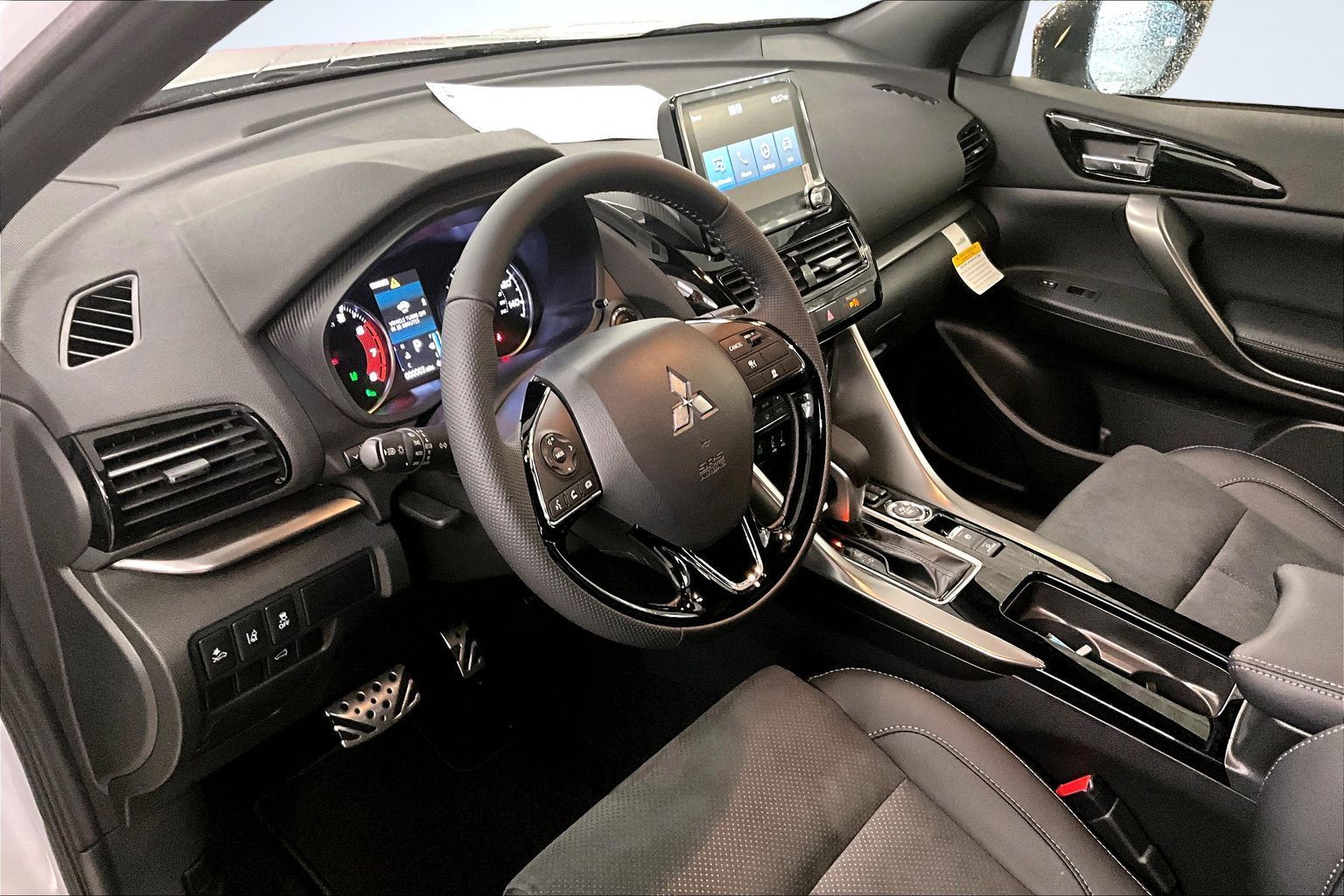 mitsuru_725ページ New 2026 Mitsubishi Eclipse Cross For Sale at JAMES MITSUBISHI